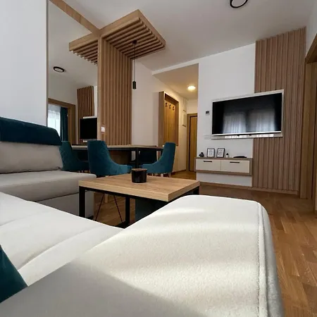 Appartement 3 Monkeys - S3 *